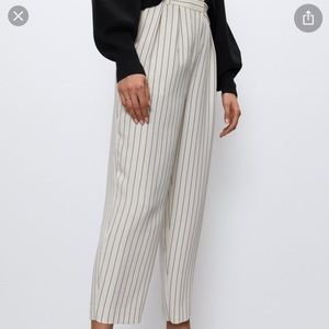 Aritzia babaton- Modesto Pant. Size 4.